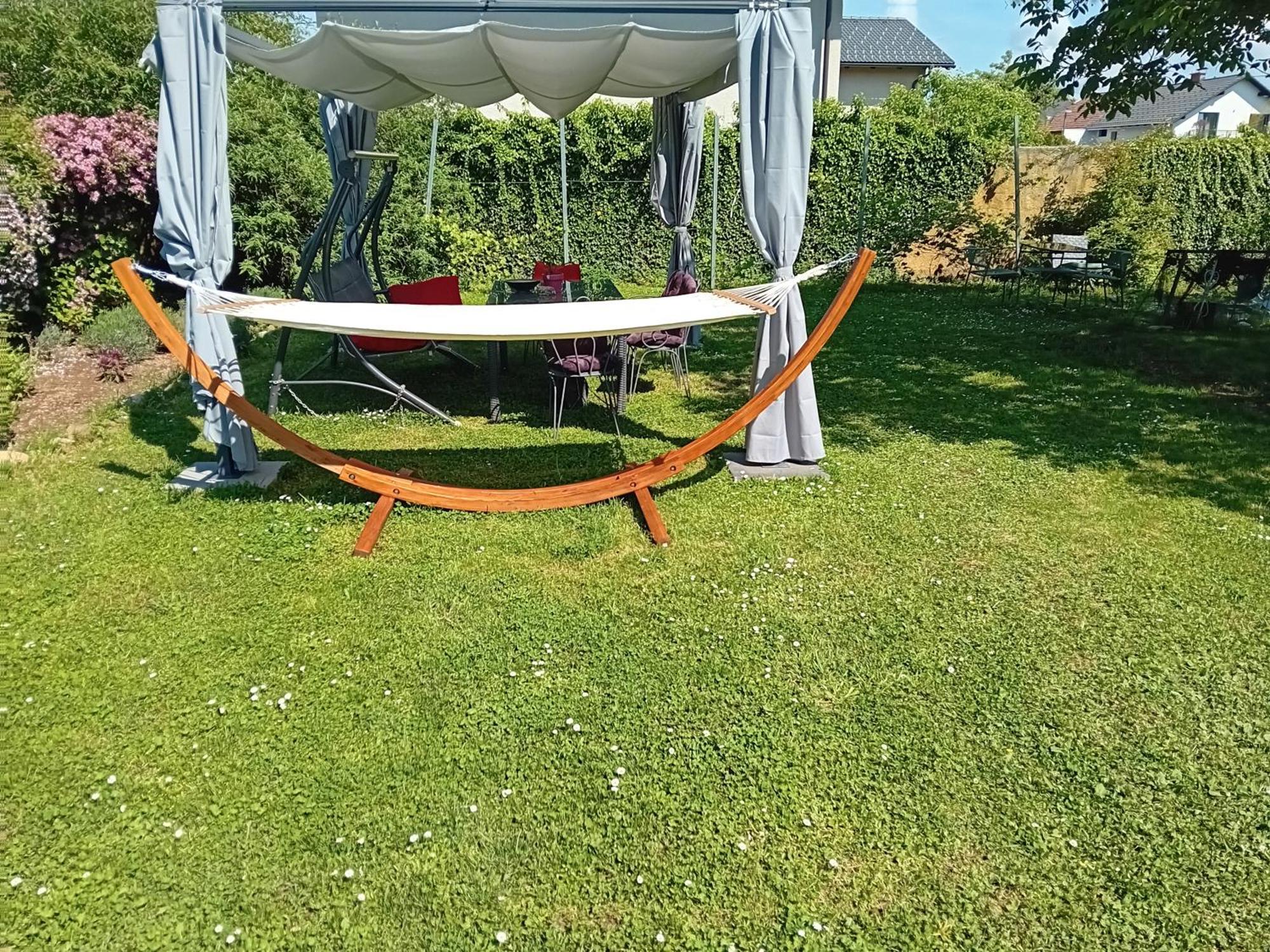Camping Under The Walnut In Your Own Tent On A Shared Lot And Shared Bathroom Любляна Екстер'єр фото
